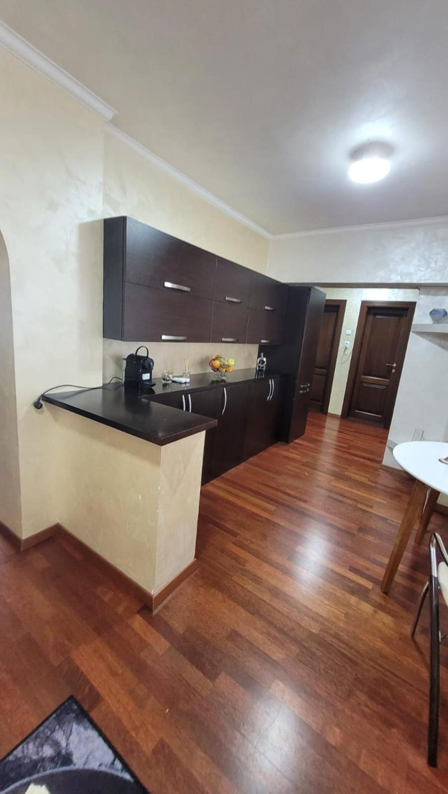 Downtown Top Apartments บูคาเรสต์ ภายนอก รูปภาพ